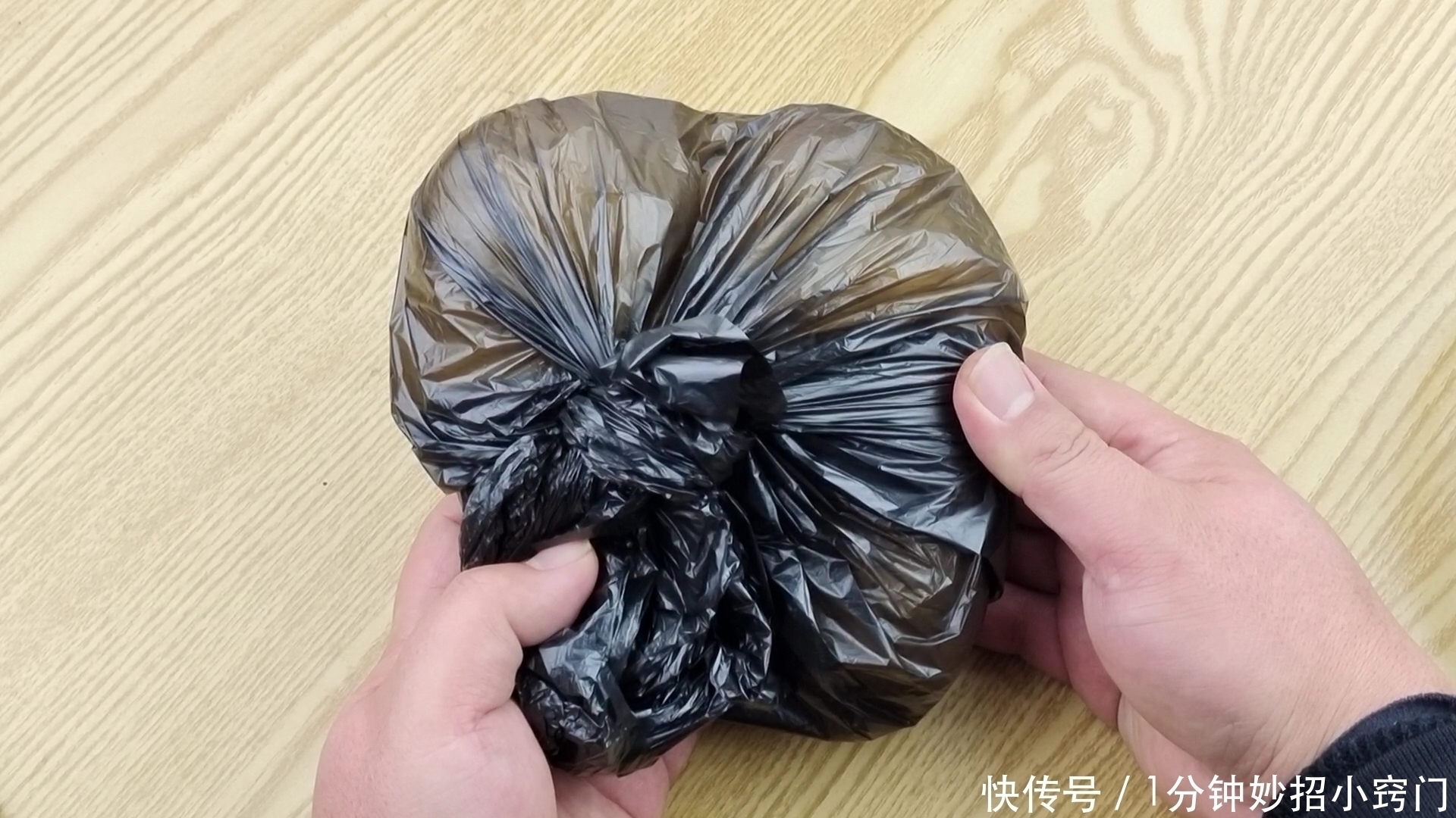 保存|才知道，保存土豆原来这么简单，撒上一把，放一年不发芽不变绿