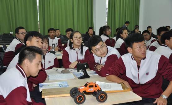 学生|高中学科难度“排名”，物理仅排第四，第一名让人大跌眼镜