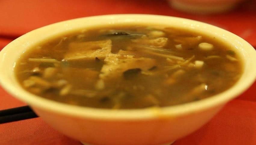 下咽|国内难以下咽的5种地方小吃,胡辣汤垫底,最后一种谁吃谁掀桌子