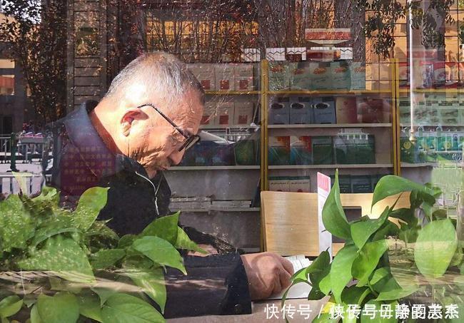 痴呆|日本研究发现爱做三件事的老人不易痴呆,聪明的老人早就学会