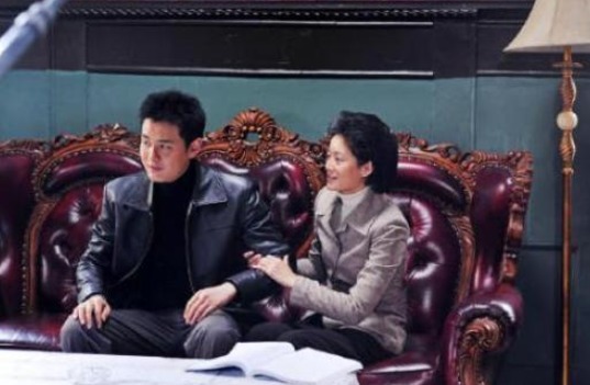 陈慕辰|他俩戏里是母子,戏外却是夫妻,给双胞胎孩子取名令人啼笑皆非