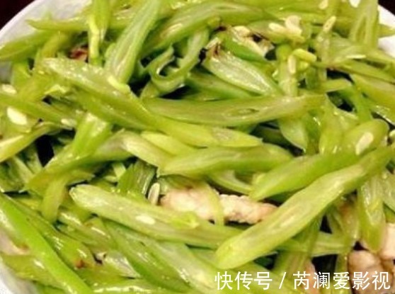 父母|冬天给孩子吃一道蔬菜,又暖胃又能预防近视,父母快学起来