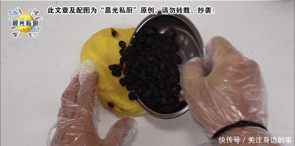 桃酥饼干,制作简单零失败,全程只需用手抓一抓,配料简单又多变