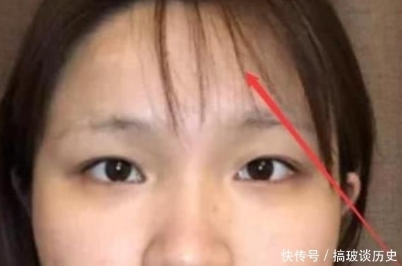 刘海|有这“3种脸型”的女生,最好放弃刘海,被叫“阿姨”可别哭哟!