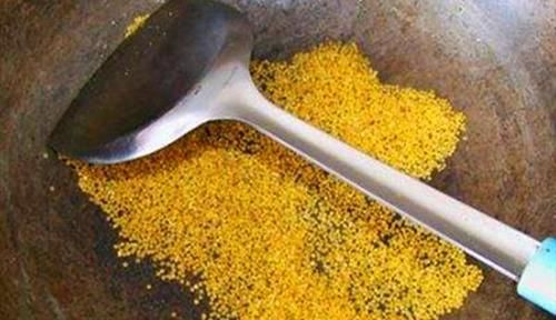 冬季钓鱼的诱鱼之道，学会这几种方法，让酒米发窝更快，留鱼更久