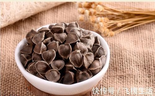 食物|血压高的人,就不要再吃这4种食物了,小心血压“暴涨”