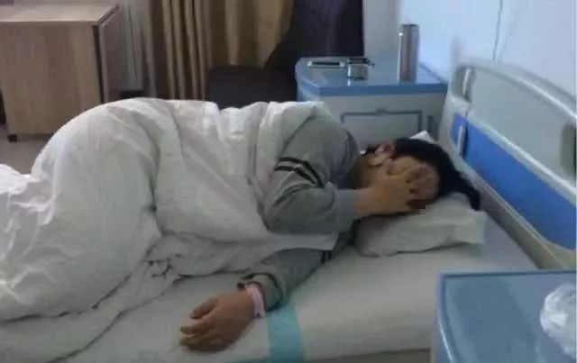 硕参|26岁女子,肠道内长满肿瘤,再次提醒3种食物,少往嘴里塞