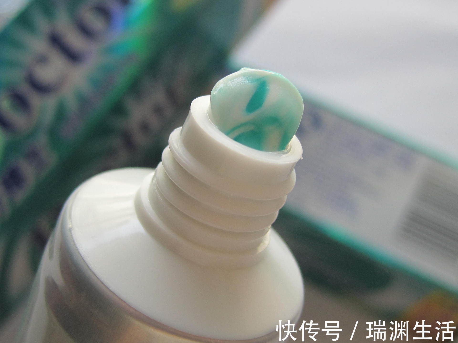 男性|牙膏加2物一起用,效果“杠杠的”,老婆也连连称赞,男性来学学