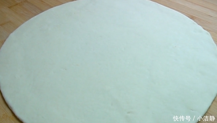 沙琪玛|1碗面粉2个鸡蛋,2分钟教你做沙琪玛,香甜松软,比买的还好吃