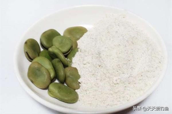 鲫鱼|民间野钓大鲫鱼绝招解析蘸饵钓法,钓鱼人必学,正适合秋季使用