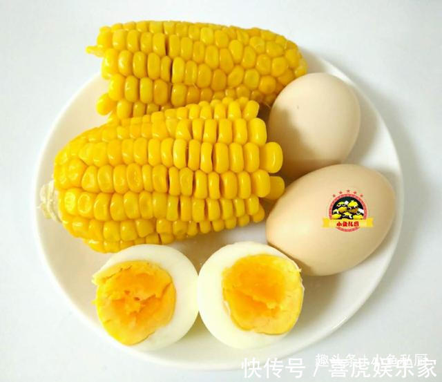 我家早餐从不凑合,自己在家做,20分钟上桌,花钱少,营养又好吃