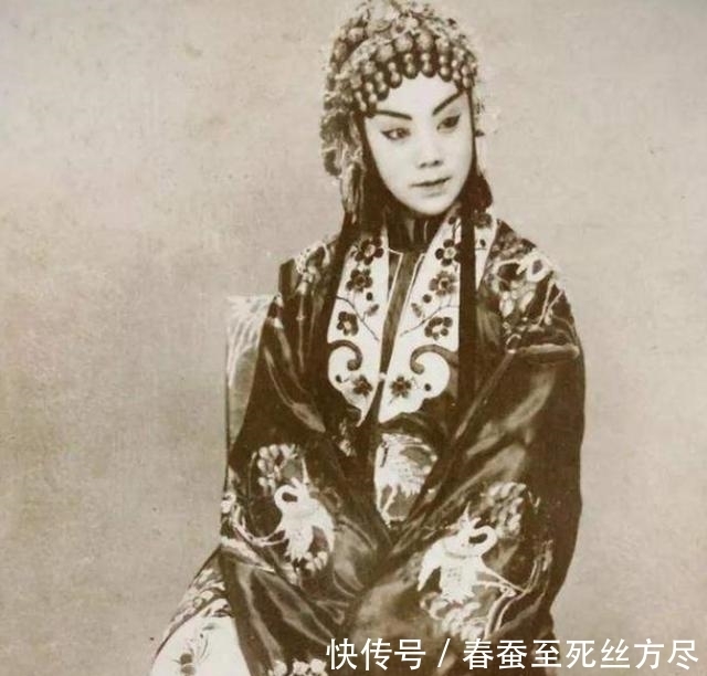 刘喜奎:中国首位现代戏女演员,被5位总统追求,却隐居农村守寡