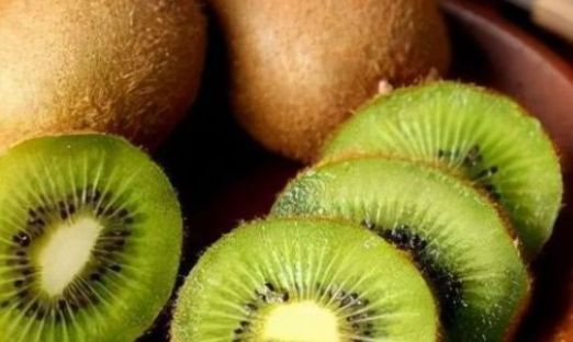 火龙果|春天老人健康身体很重要,多吃3种健康果,寓意吉星高照