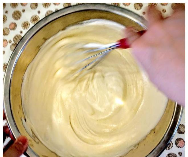 戚风蛋糕|这样做蛋糕,健康又美味,孩子喜欢极了,每次上桌都要抢着吃