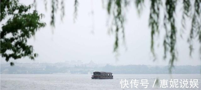 暴雨#什么是久旱逢甘霖,苏轼只用一首诗就可以告诉你,简直酣畅淋漓!