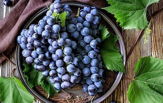 红枣|女性失眠睡不着，多吃8种水果，美容养颜，一觉睡到天亮