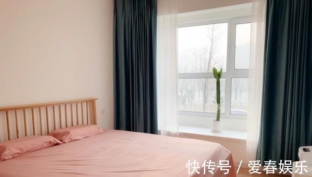 装修|她在玄关做个“落尘区”,衣帽间不要柜体和柜门,谁见过!