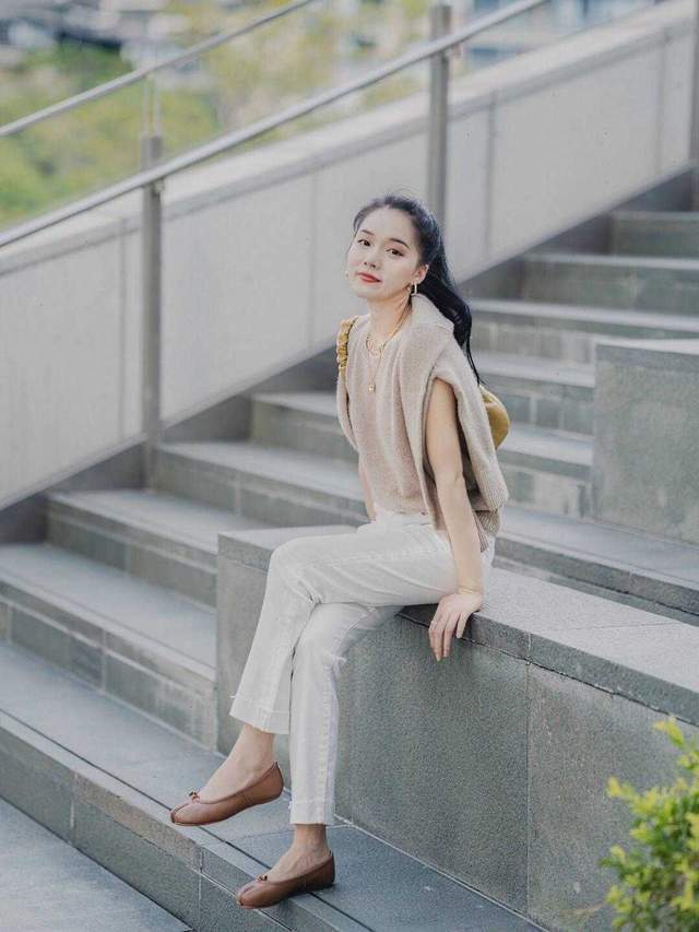 大衣|秋天的“棕色”大衣真时髦!精致的女人都喜欢的色系,温柔大方