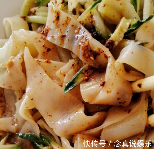 炒面|热量最高的四种主食，虽没一点糖分，却每一口都在“催促”你发胖
