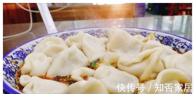 水饺|夏天最爱这馅儿的饺子，花钱少吃得好，还能补钙，一大盘不够吃