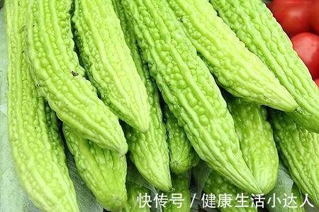 2型糖尿病|5种不甜的食物,吃了却让血糖飙升,常有4个感受,抓紧控糖