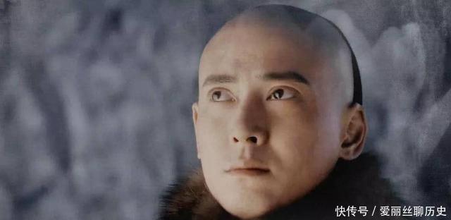 王仁|妃子生产，疼得满地打滚，皇帝让太医诊治后，却直接下令将她处死