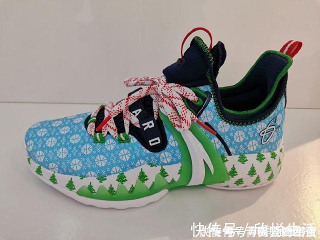 安踏|安踏联名“范思哲”！颜值满分，国外明星上脚，老外也爱进口鞋