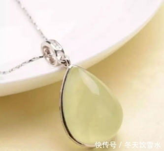 形状|吊坠大多做成水滴的形状，这究竟是什么原因呢？