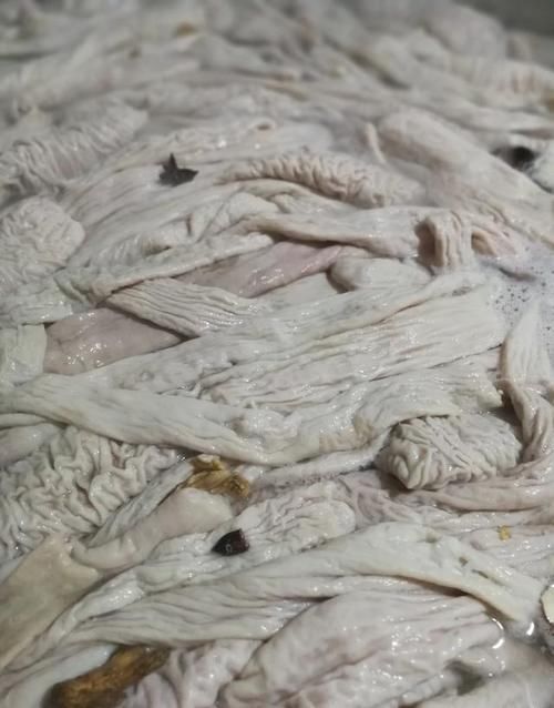 猪大肠怎么煮才不会“缩水”？怎么做才好吃？