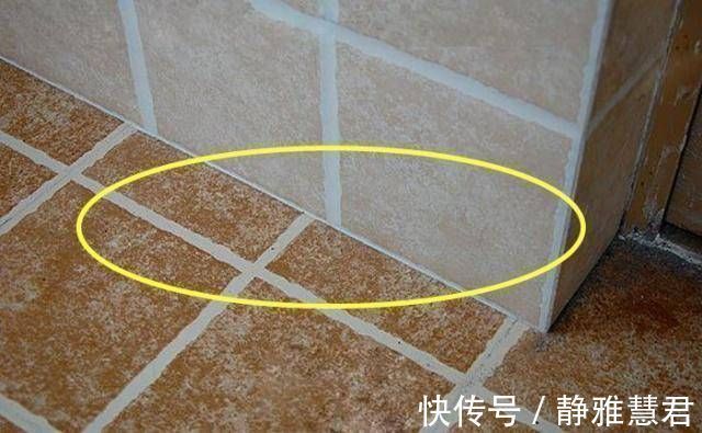 地砖|卫生间贴瓷砖时,我说要“墙砖留空一排”,师傅一听遇到行家了