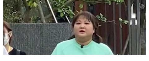 元氣滿滿|39歲賈玲胖出天際，脖子三層肉，長裙遮不住粗腿，擔心她的健康