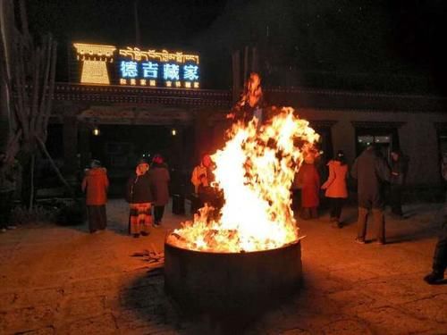 当藏历新年遇上春节，在西藏感受一次热烈的新年