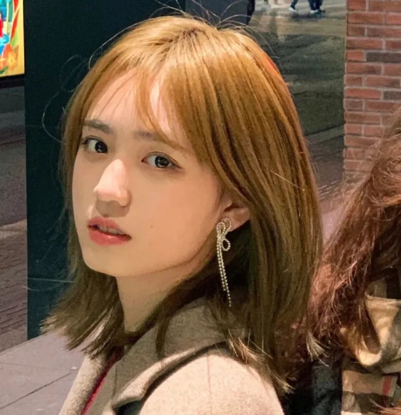 2021年这3款短发必火，照着剪美爆了