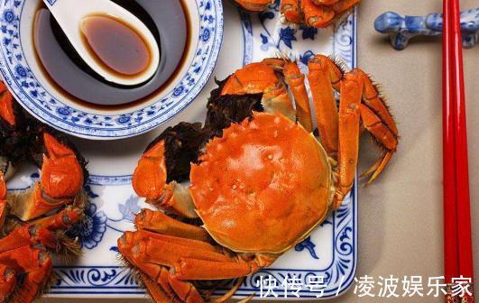 实话|婆婆请我全家吃海鲜,一直居高临下,我妈说句实话,接下来精彩了