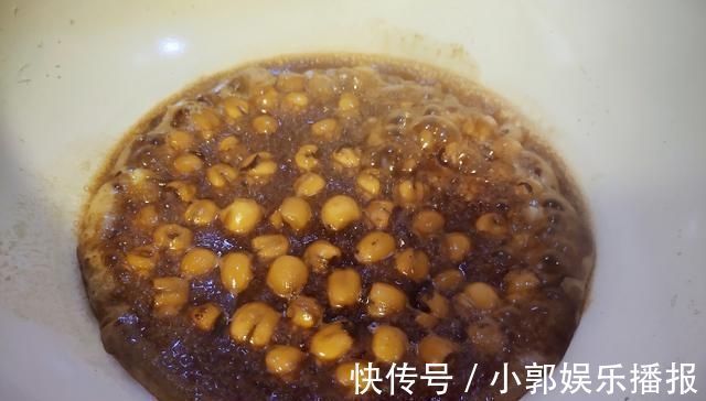 养心安神|失眠最怕这小果,30一斤,这样做每天吃几个,养心安神助睡眠