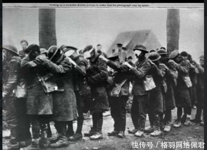 次世界大战|一战时期残忍老照片，士兵眼睛被毒气伤害，图6用骆驼运伤员