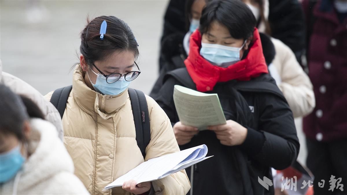 疫情|457万人今日考研，比去年多80万人，再创历史新高