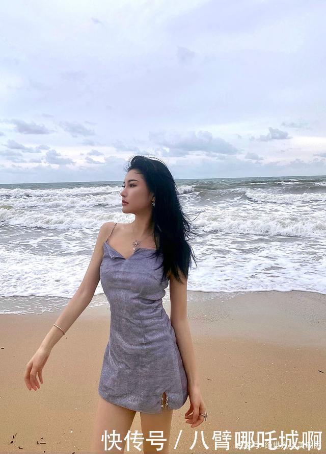 紫色吊带包臀裙穿出女神范