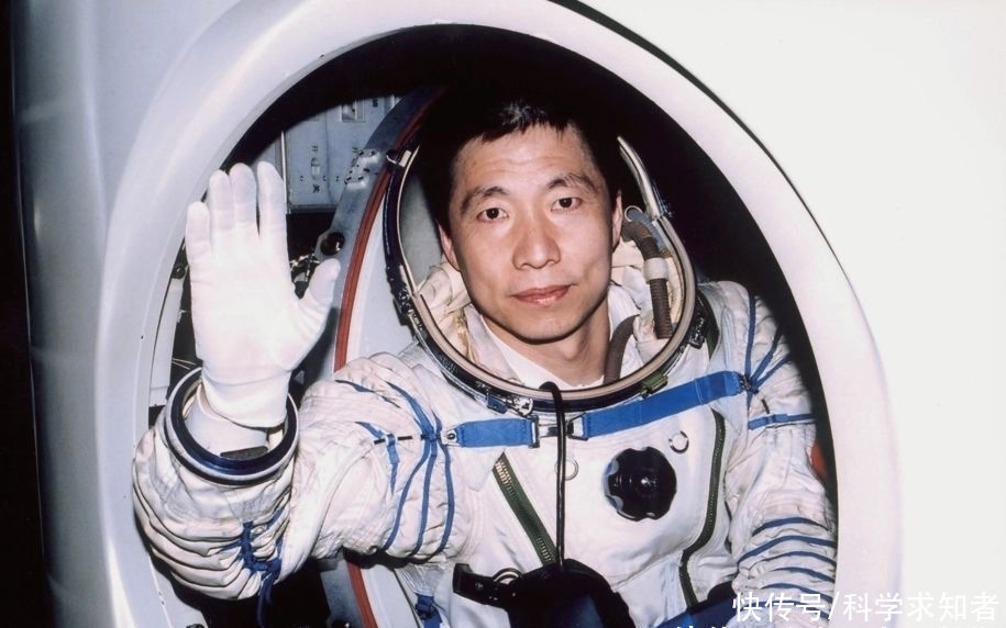 行星 我们为啥要花那么多钱，费那么大劲，去登陆火星