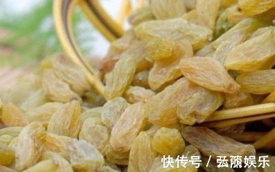 抗衰|人过40不想老太快,不妨试试3种食物,排毒抗衰,身体越来越棒