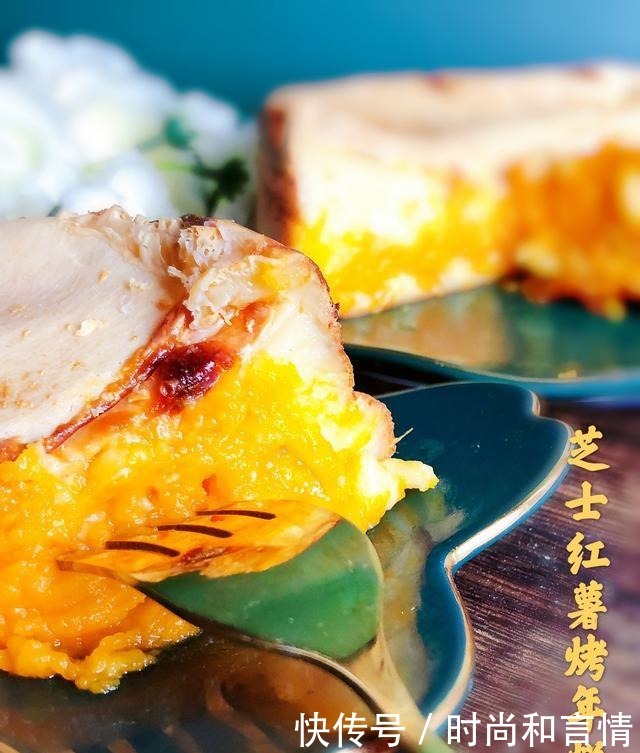 一碗糯米粉、一个蒸红薯,拌一拌、烤一烤,外脆里糯,香甜还爆浆