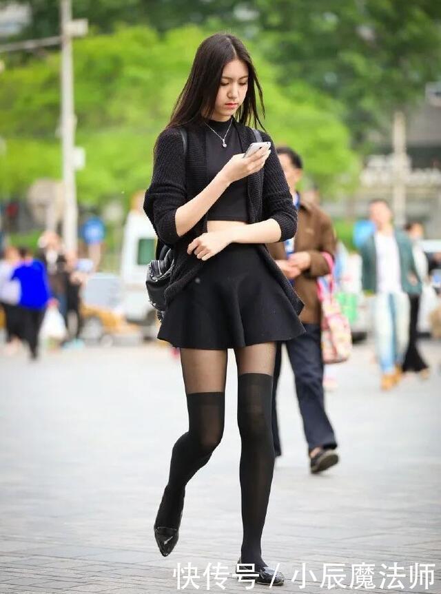 秋季|针织开衫配高腰半身裙,简单又稍显成熟搭配,凸显成熟美优雅气质