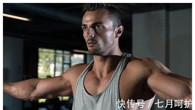 强身健体|男人睡前坚持“两腿一分”，坚持一段时间，肾脏会“感激”你的！