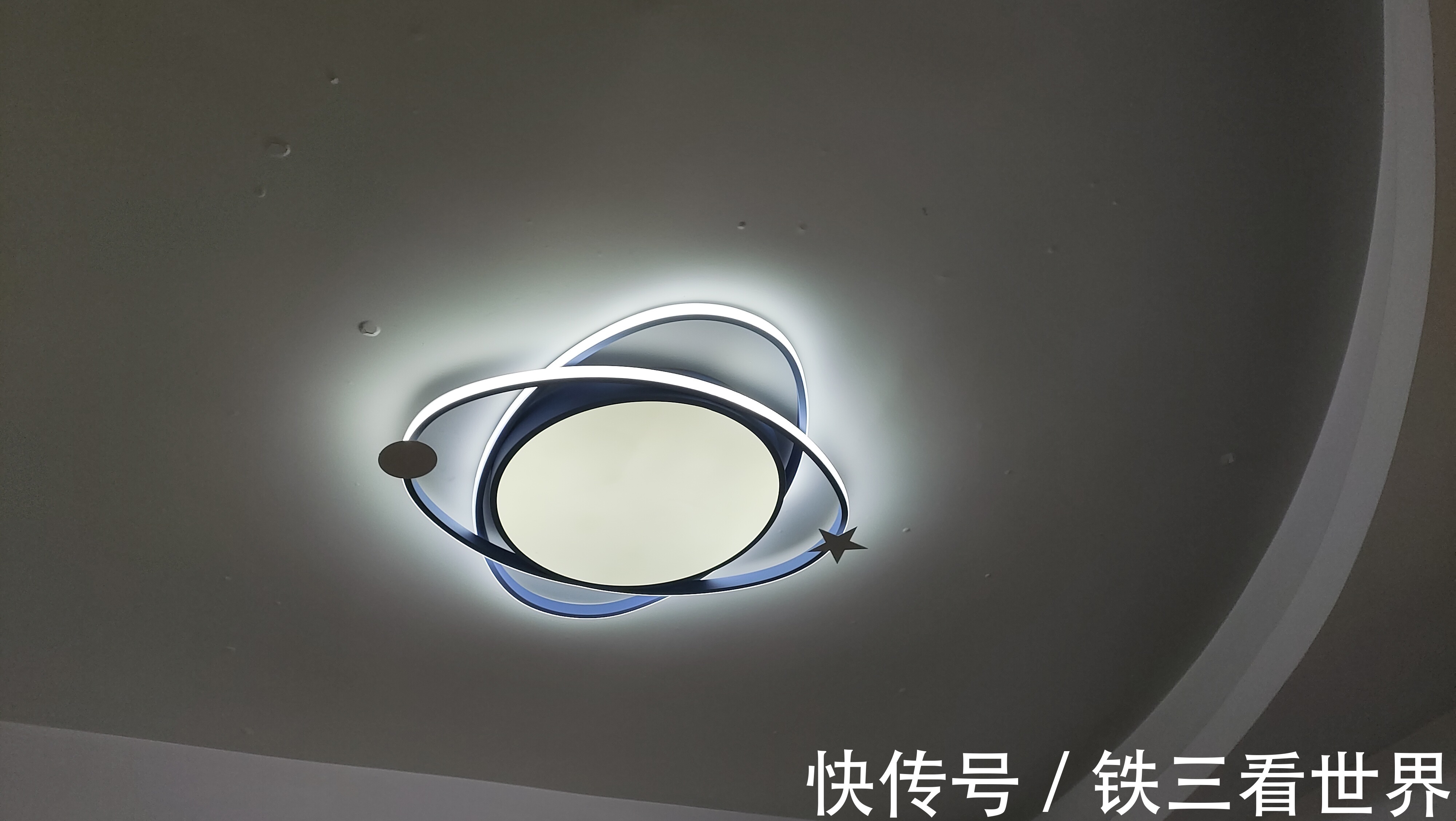 天猫精灵|儿童卡通顶灯改造作业