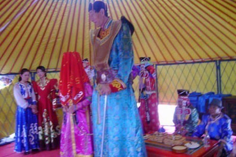 鲍喜|我国第一巨人鲍喜顺,不顾医生劝阻生下孩子,如今怎样了?