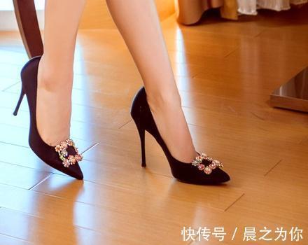 高跟鞋 细跟鞋赋予女人自信心,让你感受到了不一样的美感!