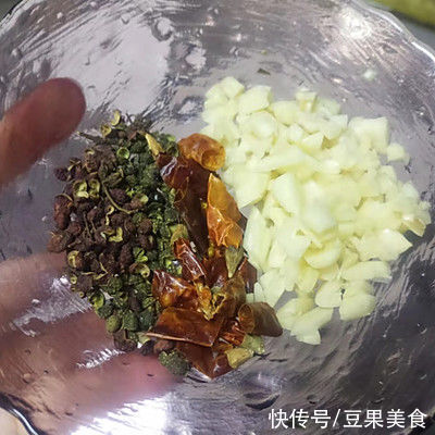 虎皮青椒|下饭神菜-煸炒豆角