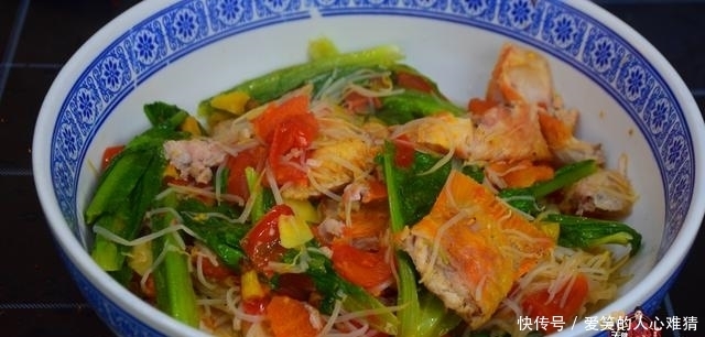 回头客|这锅酸汤鱼饭店卖168元,自己做30元成本,为啥还回头客众多