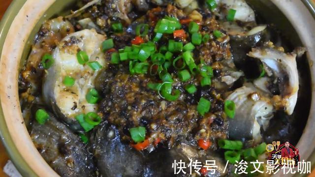 砂锅鲶鱼最好吃的做法,简单美味又下饭,看看你喜欢吃不