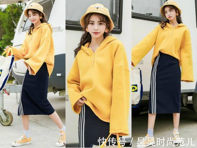 穿搭方式 春天来了,卫衣+裙子的简单穿搭示范,大方舒适又显气质